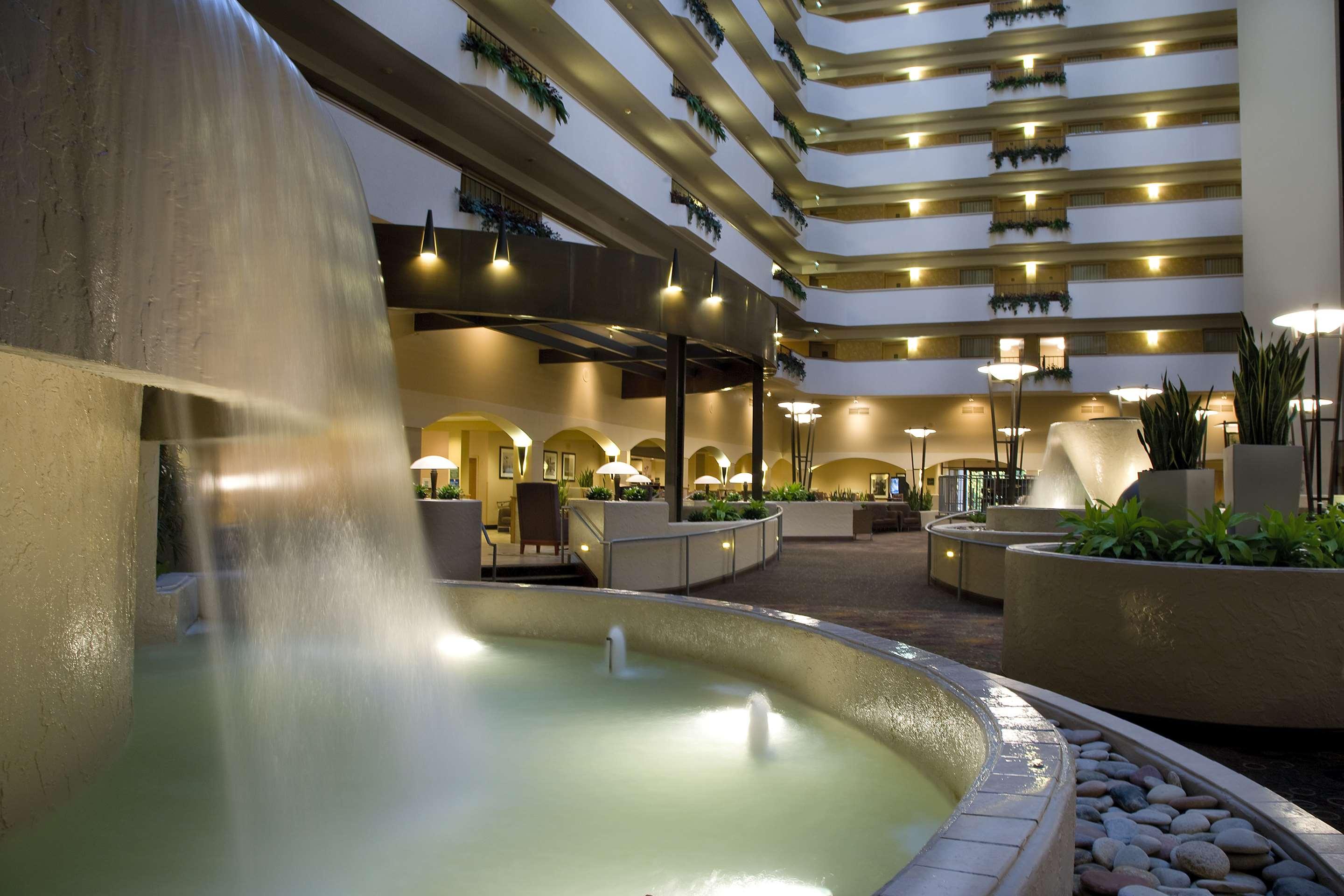 Embassy Suites by Hilton Sacramento Riverfront Promenade - Venue -  Sacramento, CA - WeddingWire